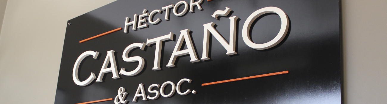 
				Hector Castaño & Asoc Bienes Raíces