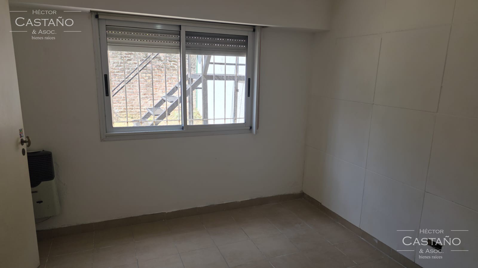 PH USO PROFESIONAL o VIVIENDA, CON JARDIN Y 2 DORMITORIOS