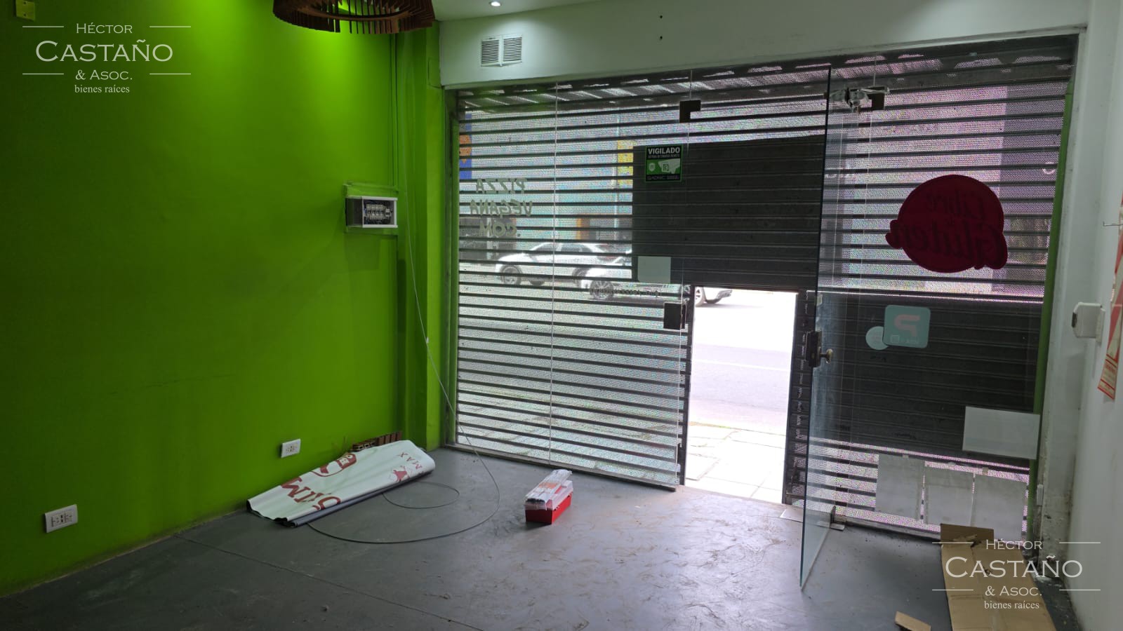 Local en alquiler en vicente lopez - Vías al río -  35m2 aprox