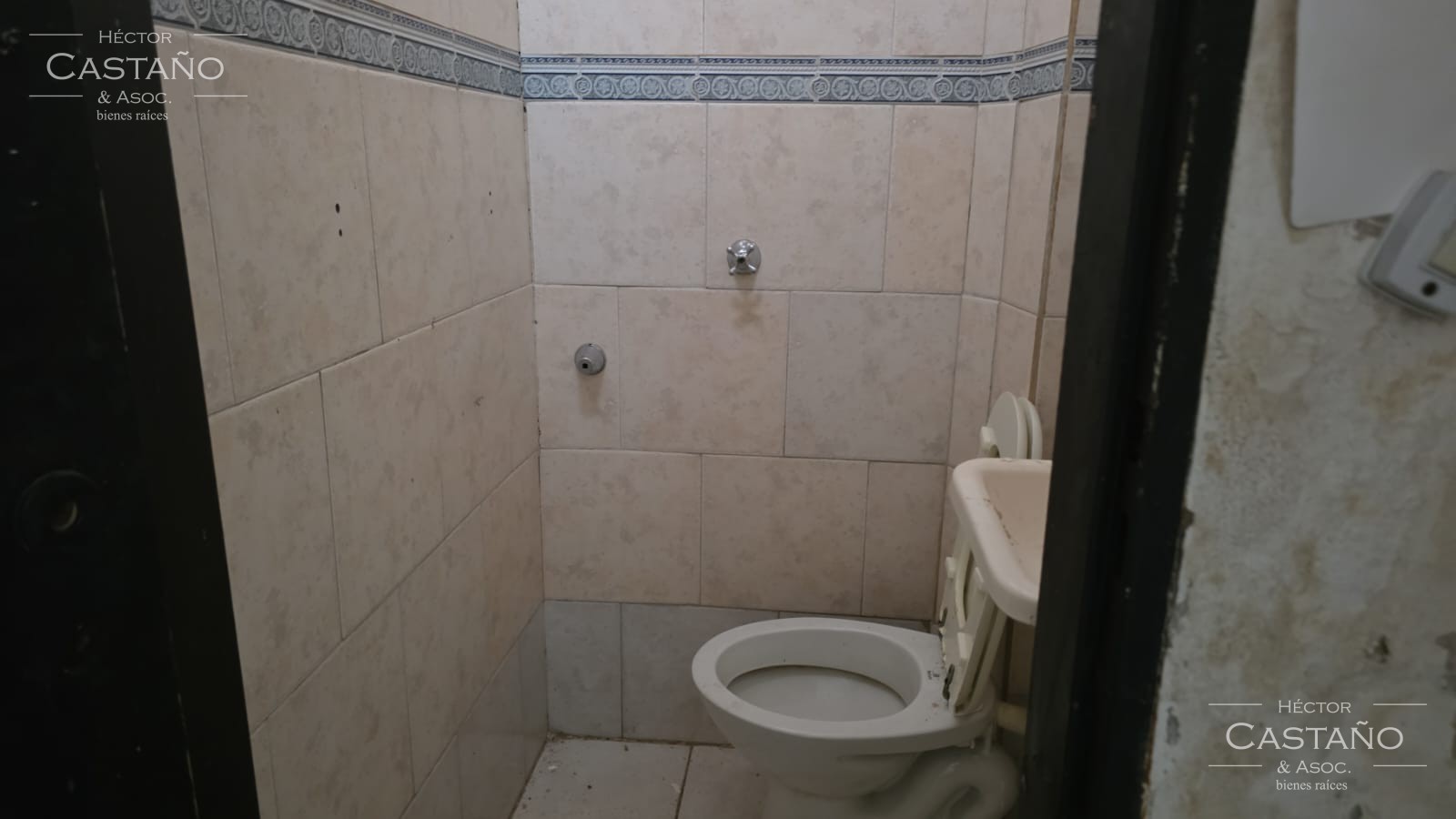 Local en alquiler en vicente lopez - Vías al río -  35m2 aprox