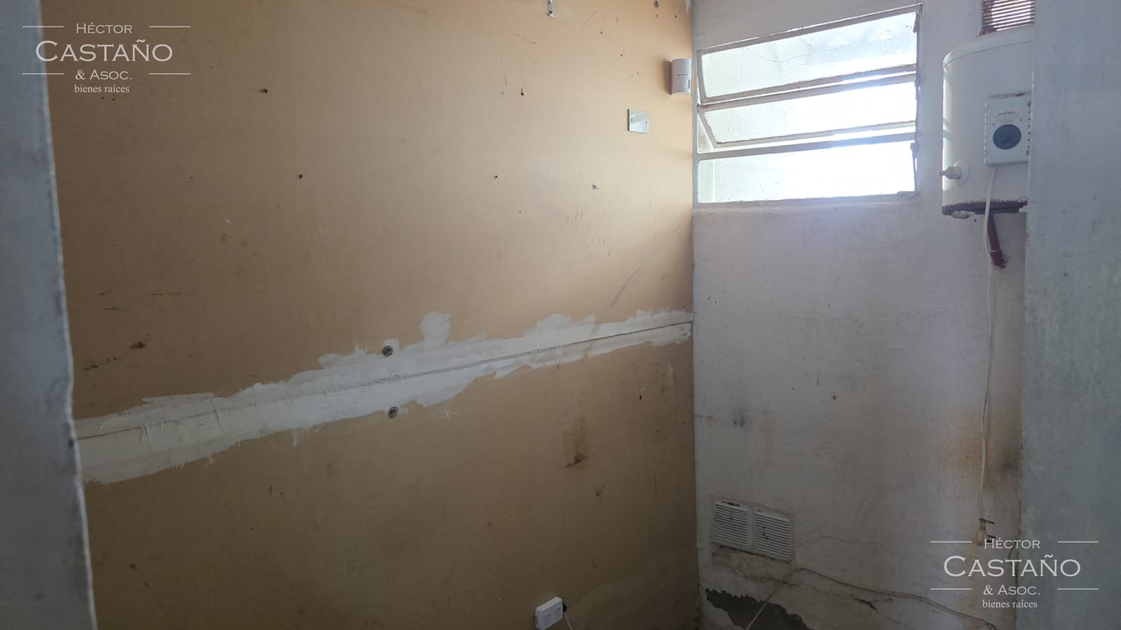 Local en venta en vicente lopez - Vías al río -  35m2 aprox (Copia)