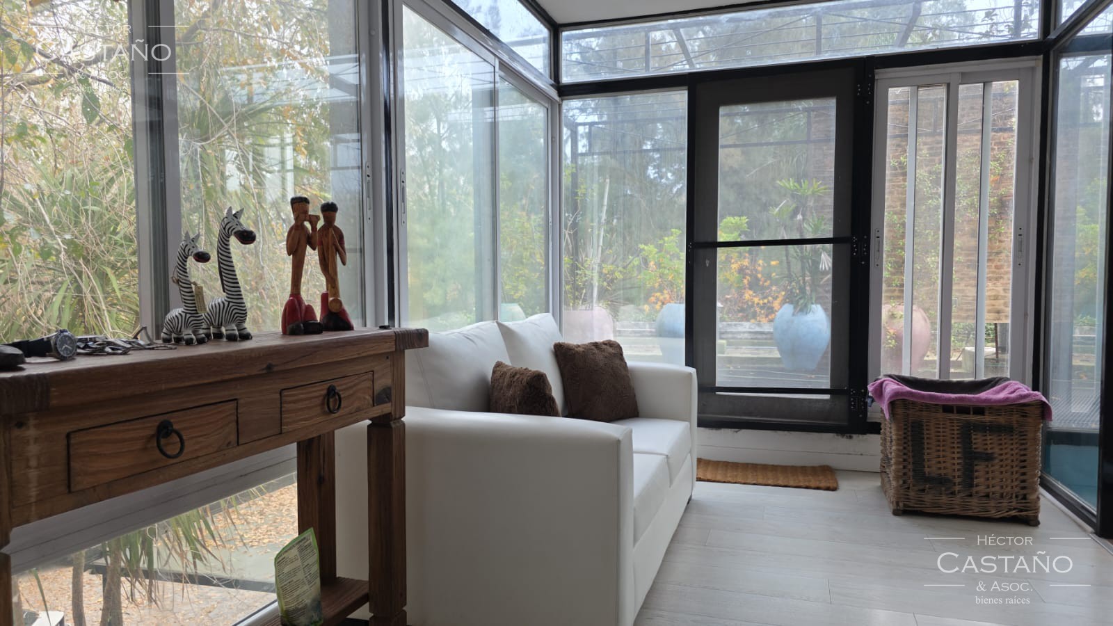 Casa Quinta en Tortuguitas de 6 ambientes | 2 Suites, Pileta, Jardín y Cochera